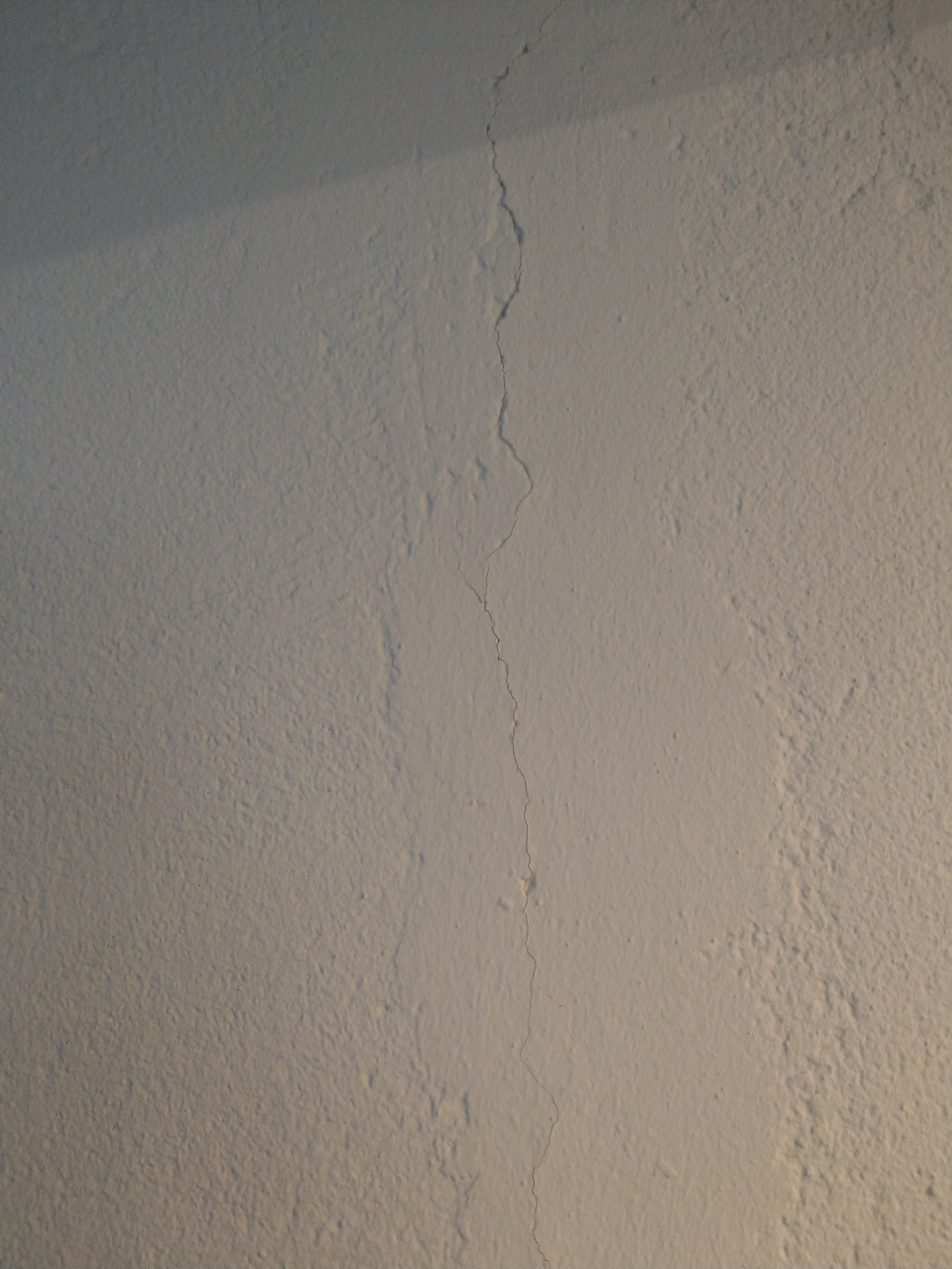 Gipsfaserplatte an Wand kleben - wie?